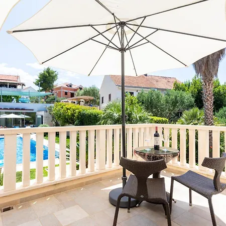 Apartment Keti *