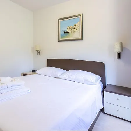 Appartement Keti Splitska