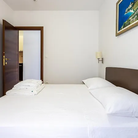 Appartement Keti Splitska