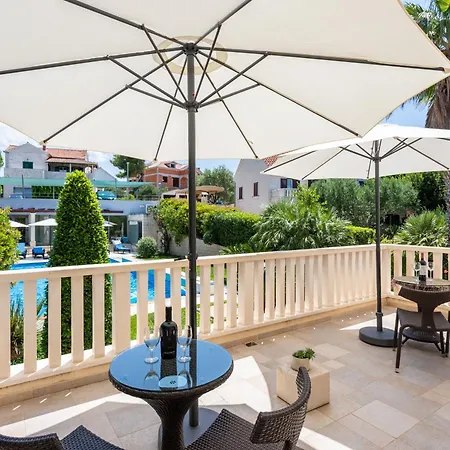 Appartement Keti Splitska